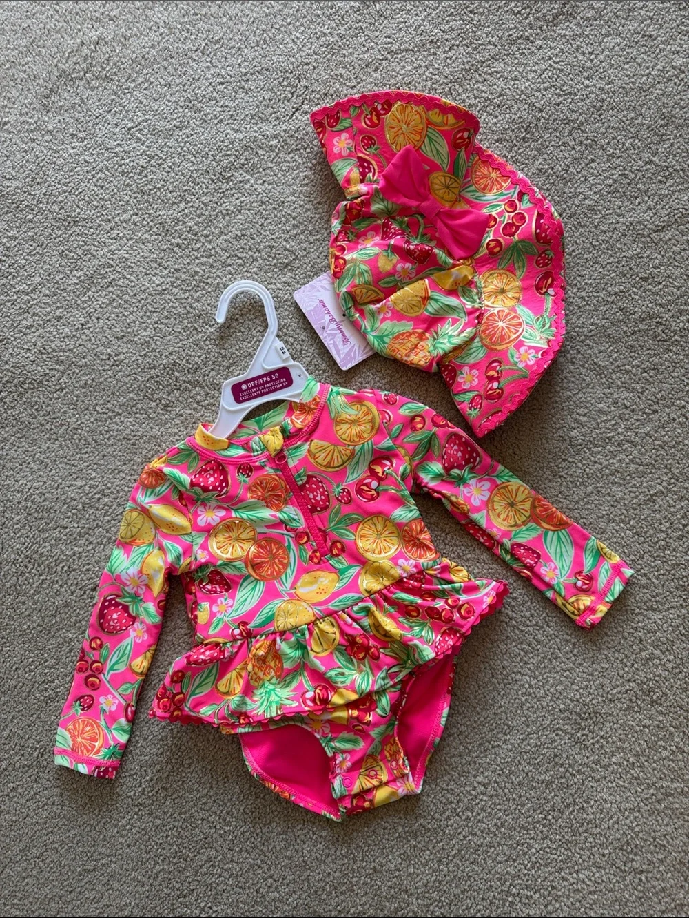 Tommy Bahama two piece